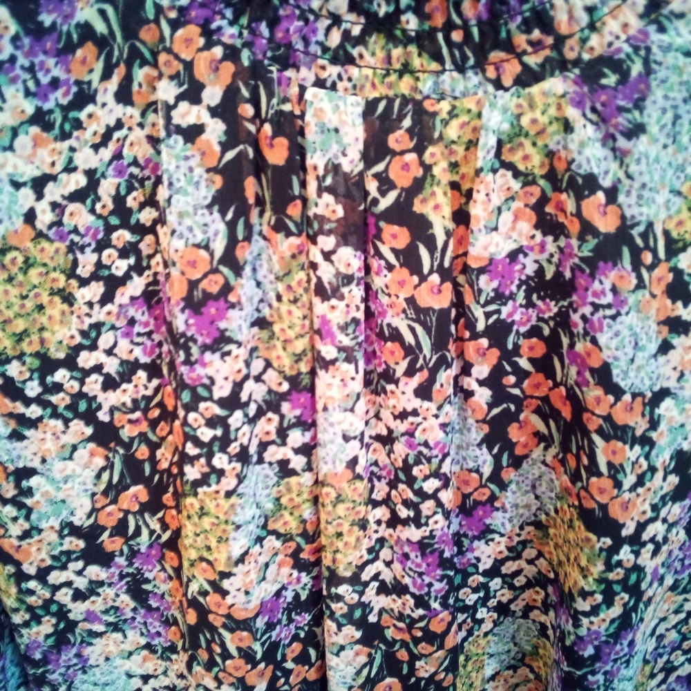 Worn once 80s style floral